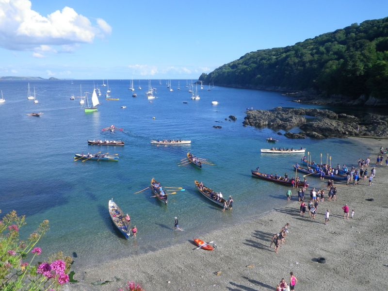 Cawsand kayak and SUP hire